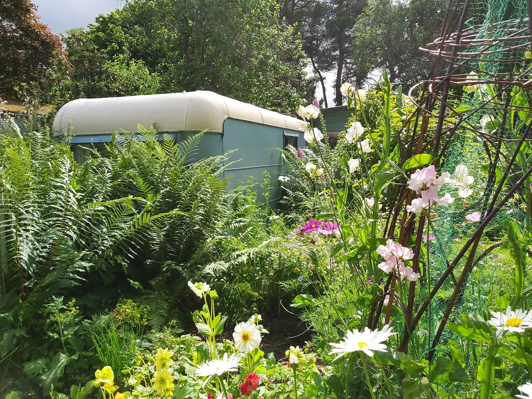 Original-garden, Original caravan photo Findhorn Foundation